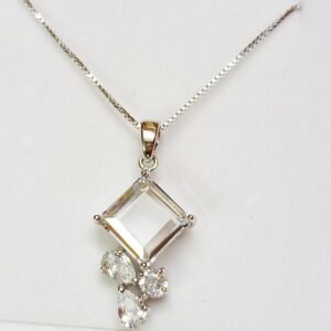 White Gold Plated Crysal Pendant